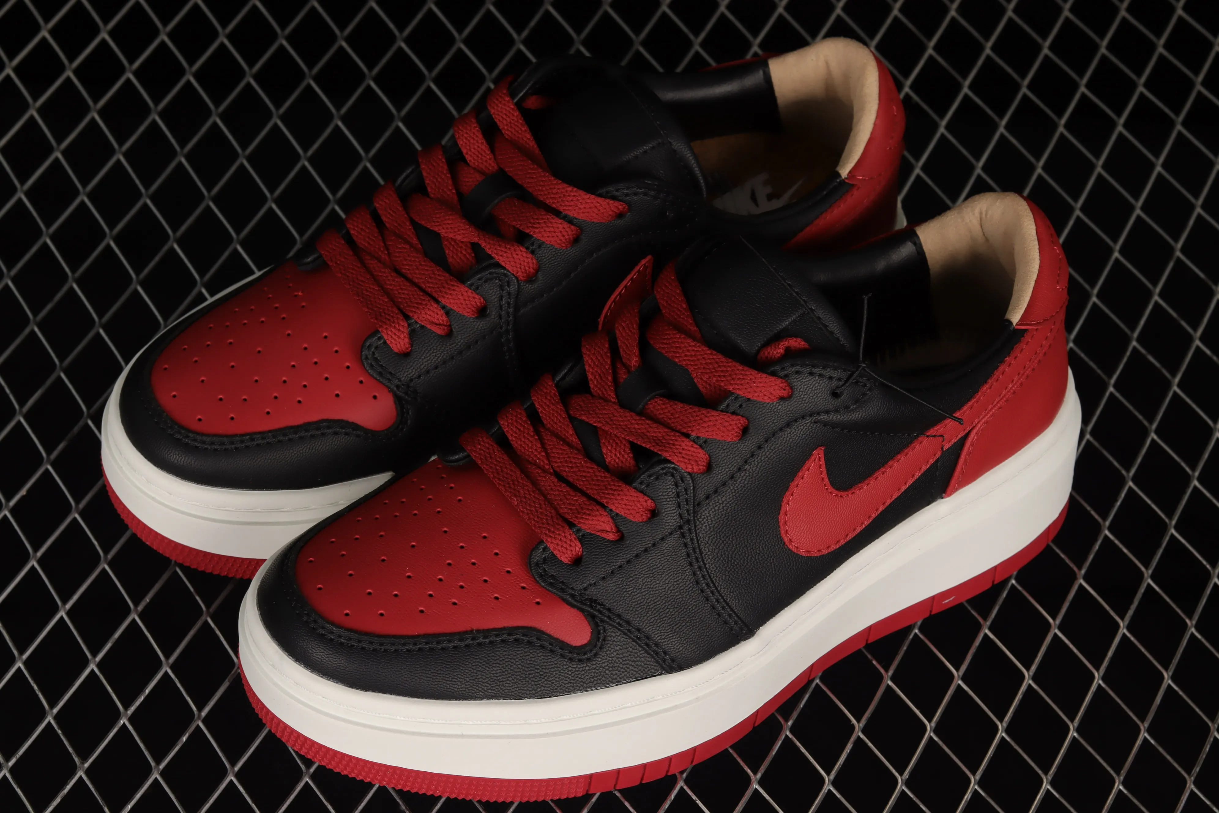 All categories Air Jordan Jordan series basketball shoes Air Jordan 1 Low Z version Air Jordan 1 Elevate Low SE "Wolf Grey" Little AJ first layer thick sole retro basketball shoes DQ1823-006